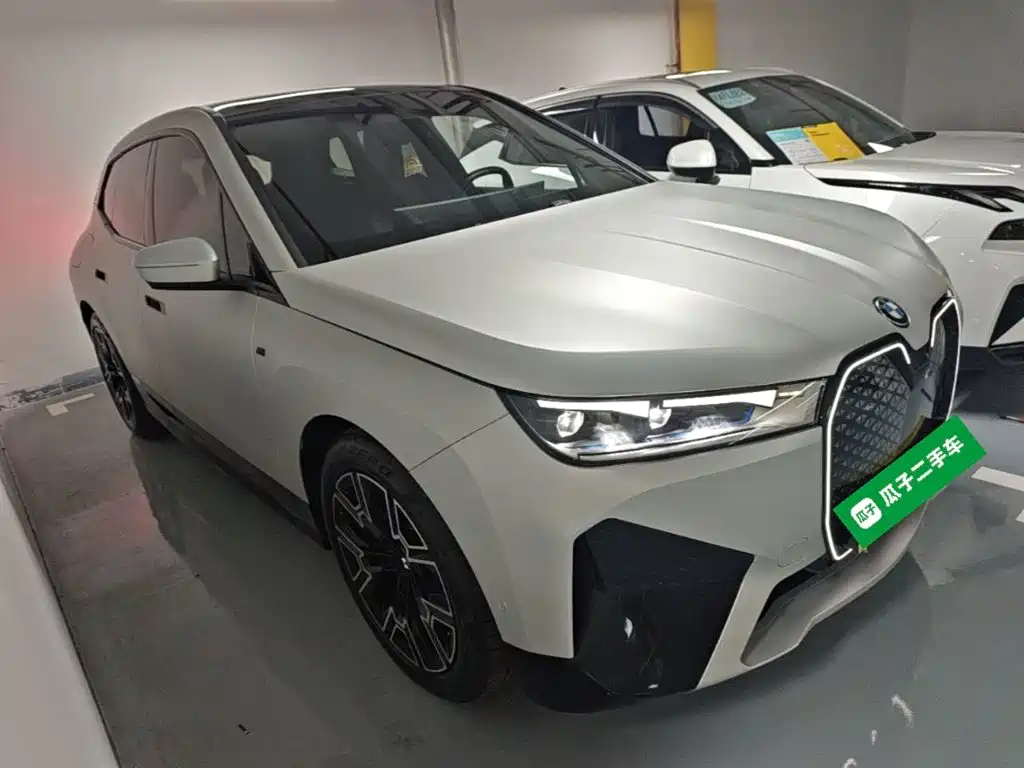 BMW iX — миниатюра 4