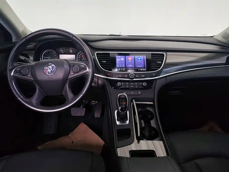 Buick LaCrosse — миниатюра 12