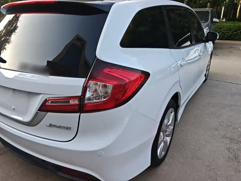 Honda Jade — миниатюра 8