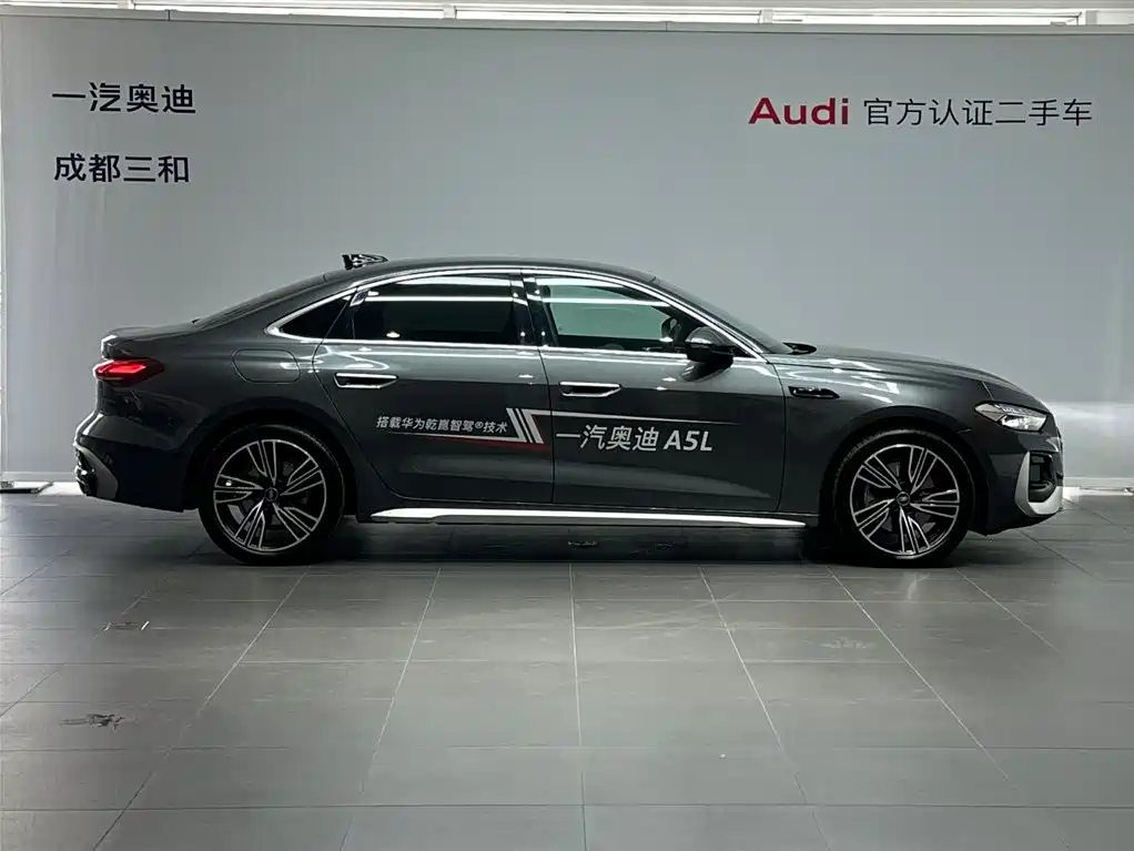 Audi A5L — миниатюра 3