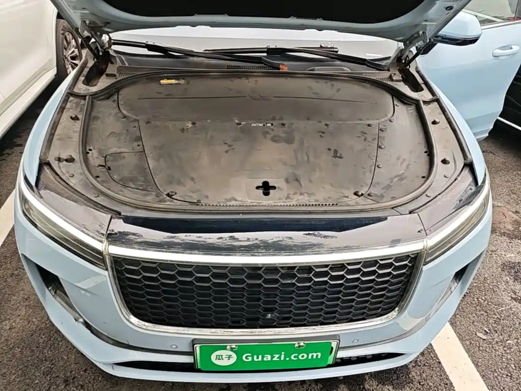 Li Auto Li ONE — миниатюра 20