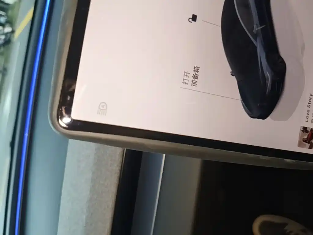 Tesla Model 3 — миниатюра 14