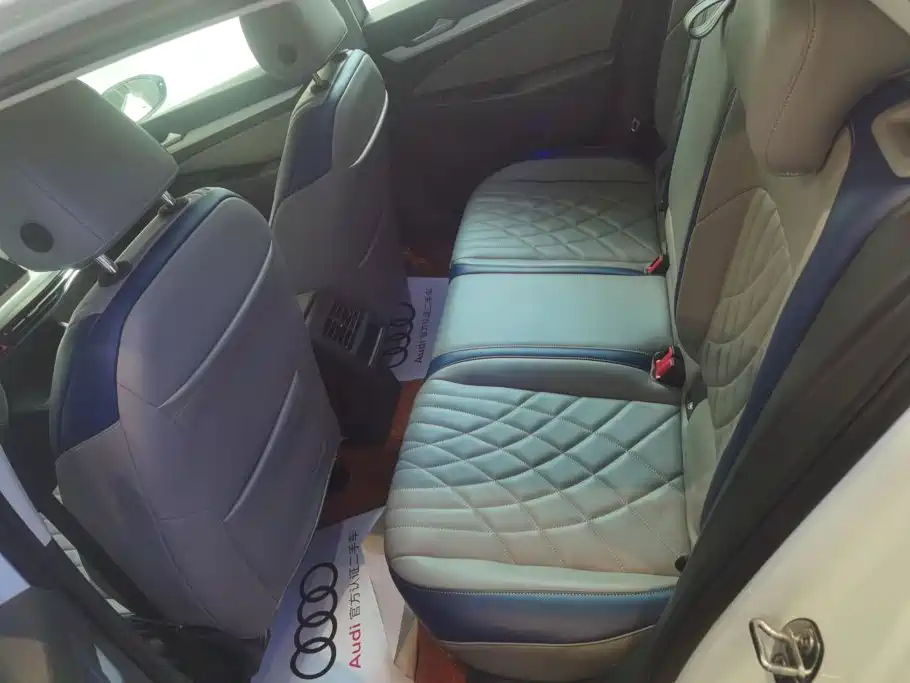 Volkswagen Golf — миниатюра 11