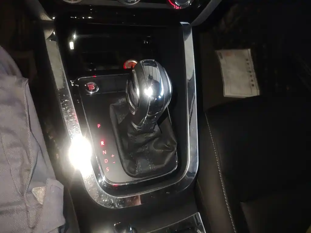 Volkswagen Sagitar — миниатюра 14