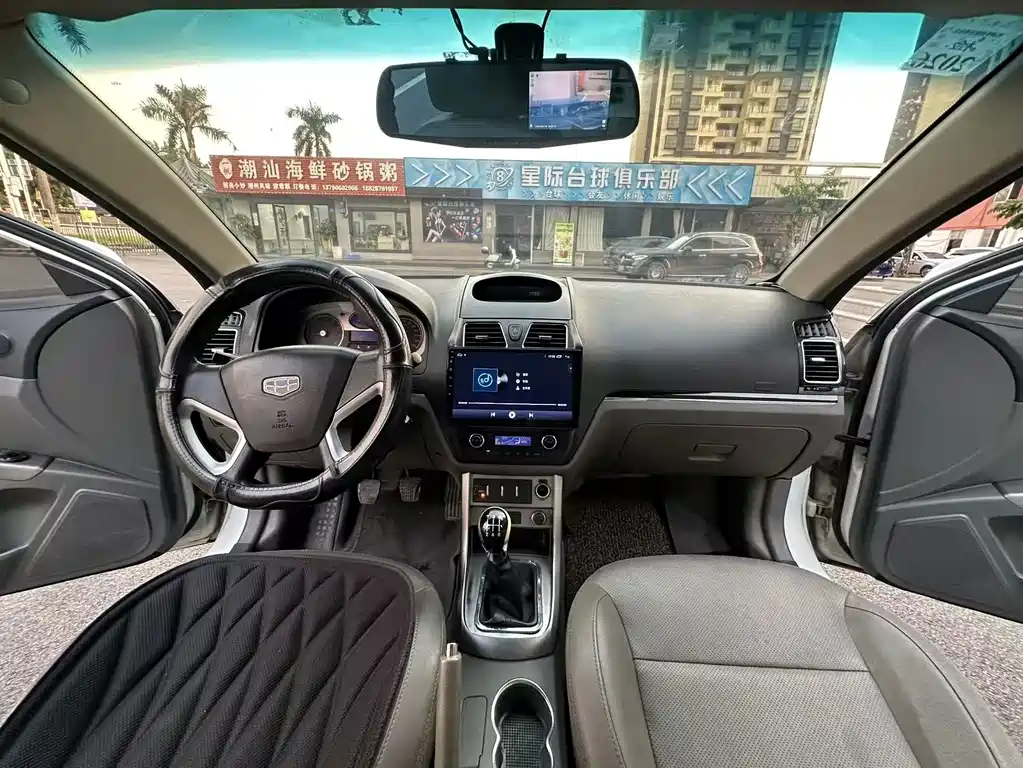 Geely Emgrand Classic — миниатюра 11
