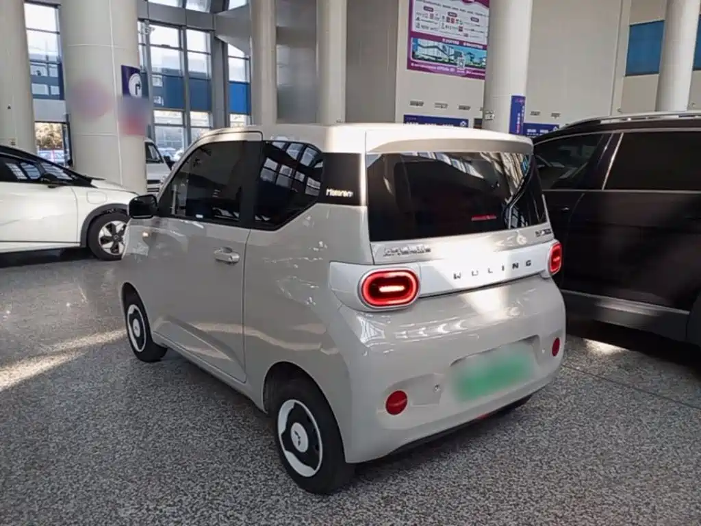 Wuling MINIEV — миниатюра 5