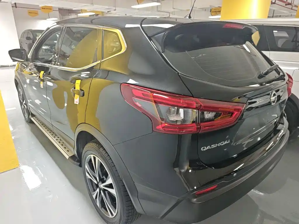 Nissan Qashqai — миниатюра 5