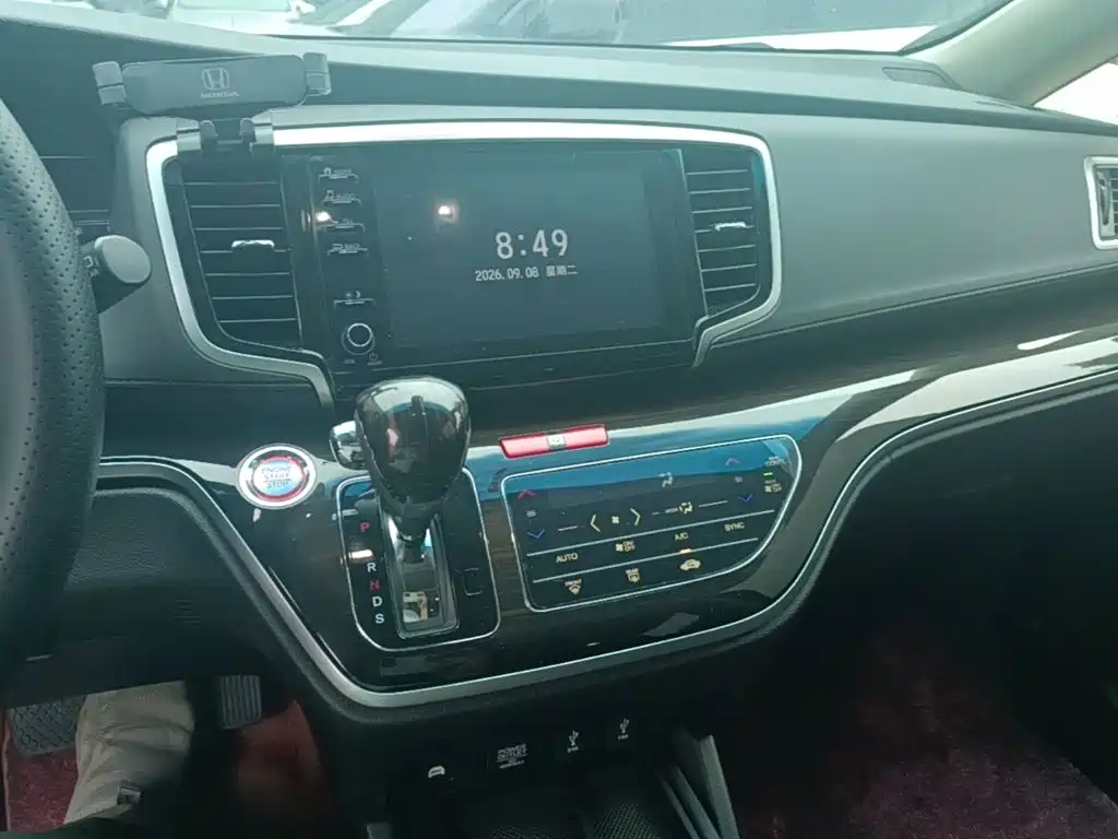Honda Odyssey — миниатюра 13