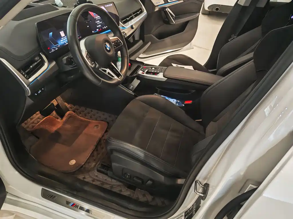 BMW X1 — миниатюра 7