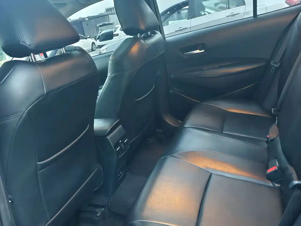 Toyota Corolla — миниатюра 13