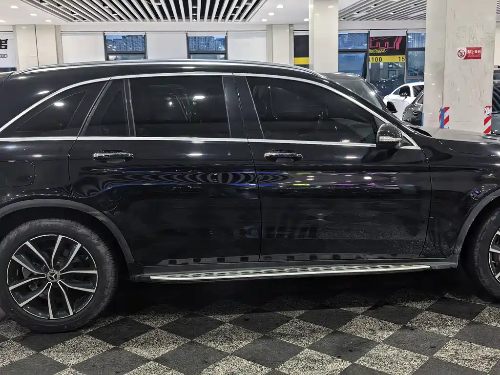 Mercedes-Benz GLC — миниатюра 5