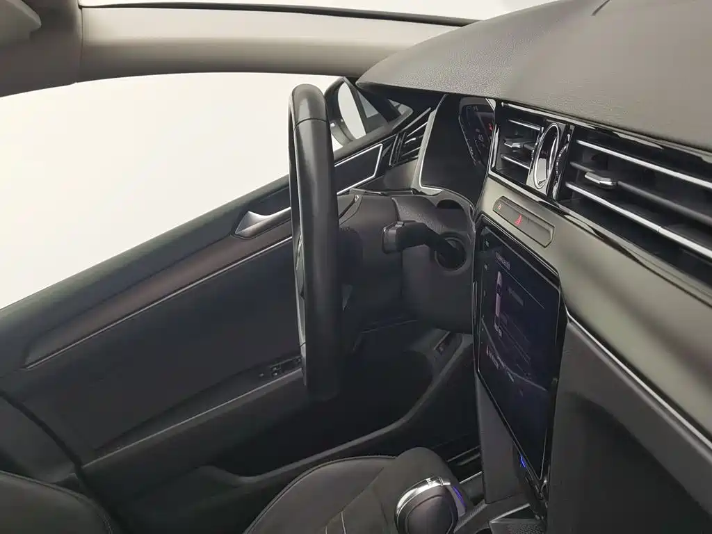 Volkswagen Magotan — миниатюра 22