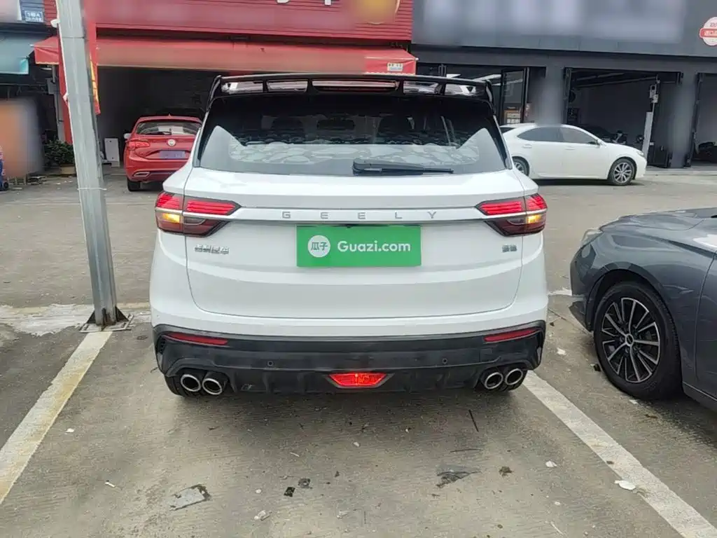Geely Binyue — миниатюра 6