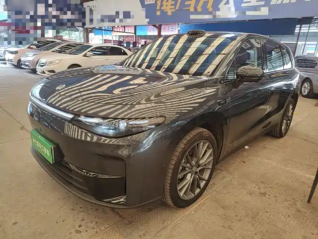 2025 Leapmotor C10