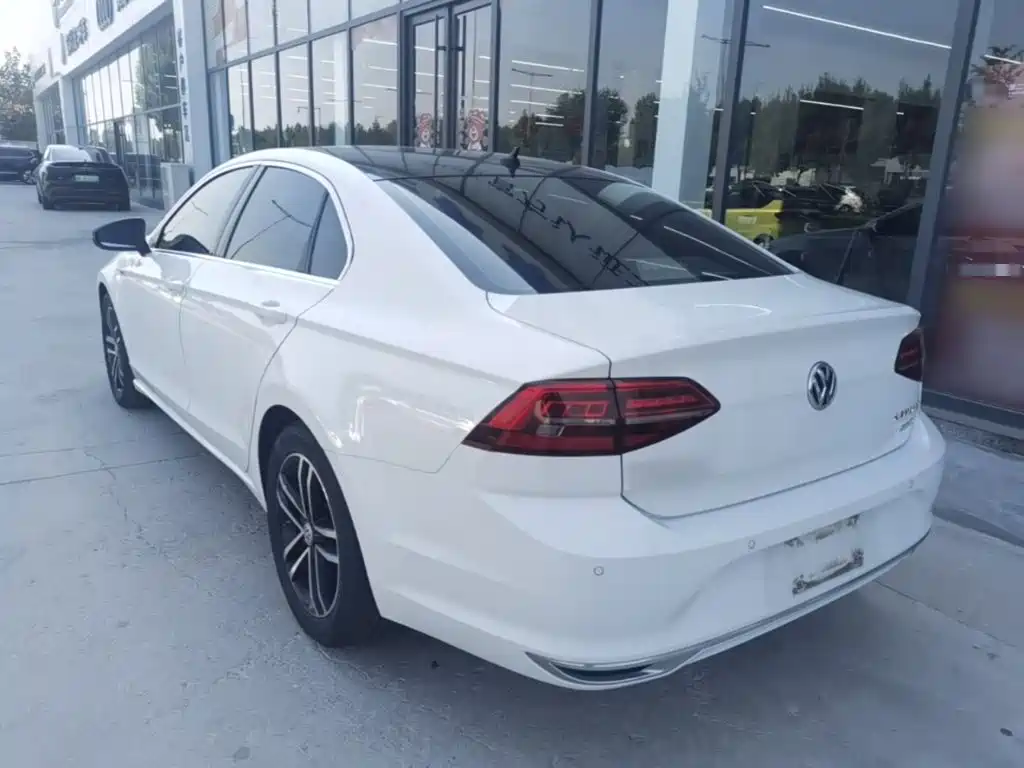 Volkswagen Lamando — миниатюра 11