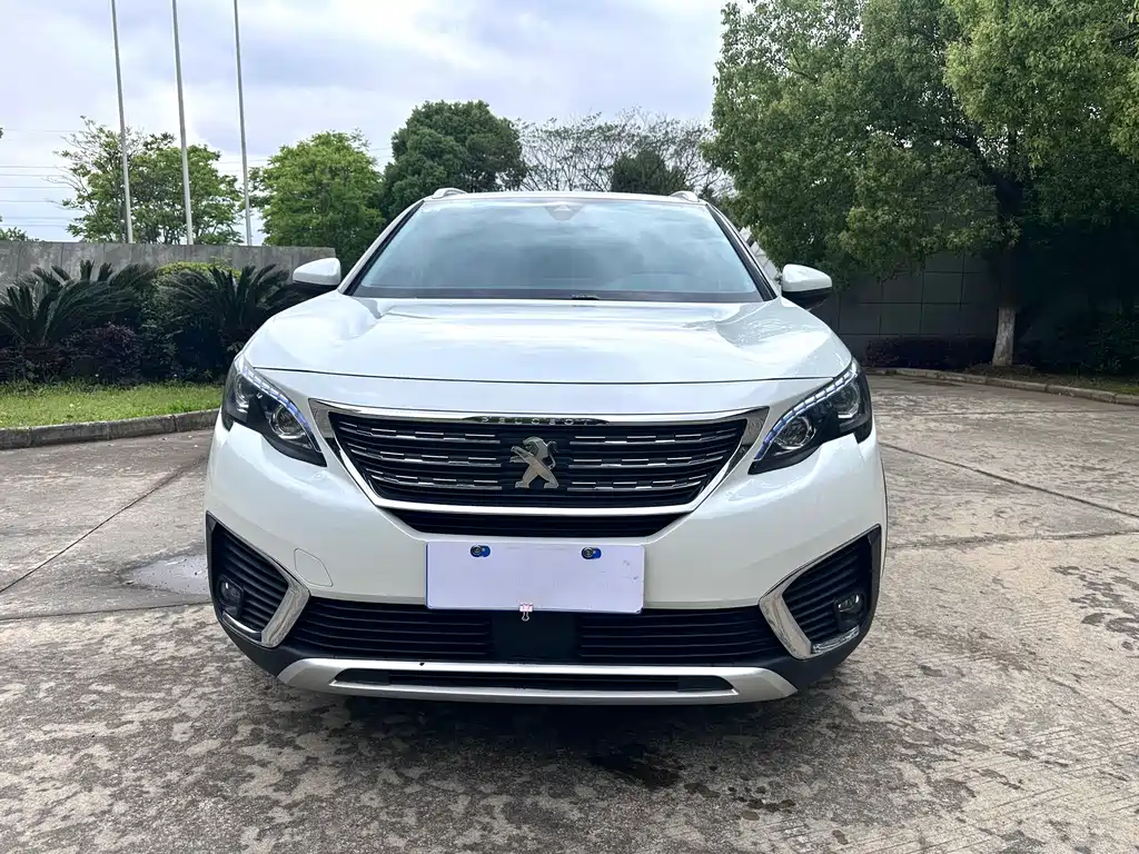 Peugeot 5008 — миниатюра 2