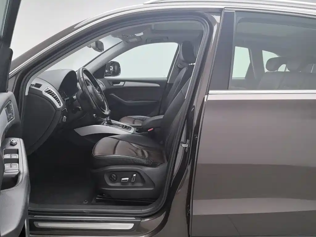 Audi Q5 — миниатюра 10