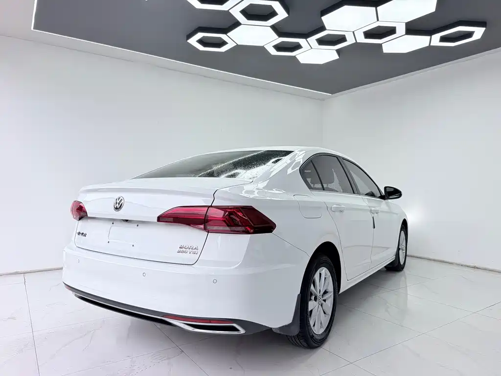 Volkswagen Bora — миниатюра 7