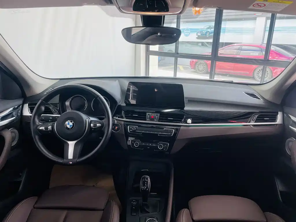 BMW X1 — миниатюра 7