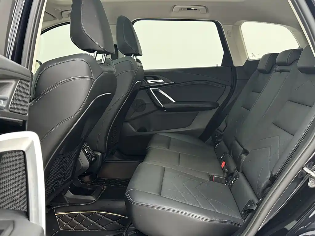 BMW X1 2023 sDrive20Li X