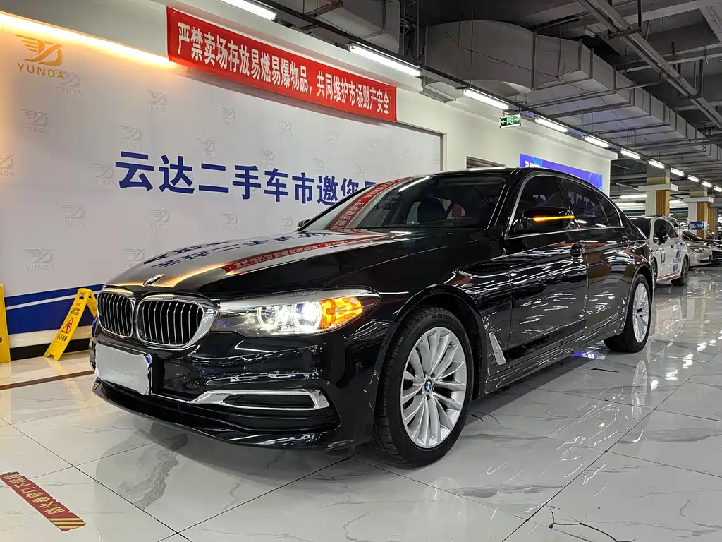 BMW 5 SERIES