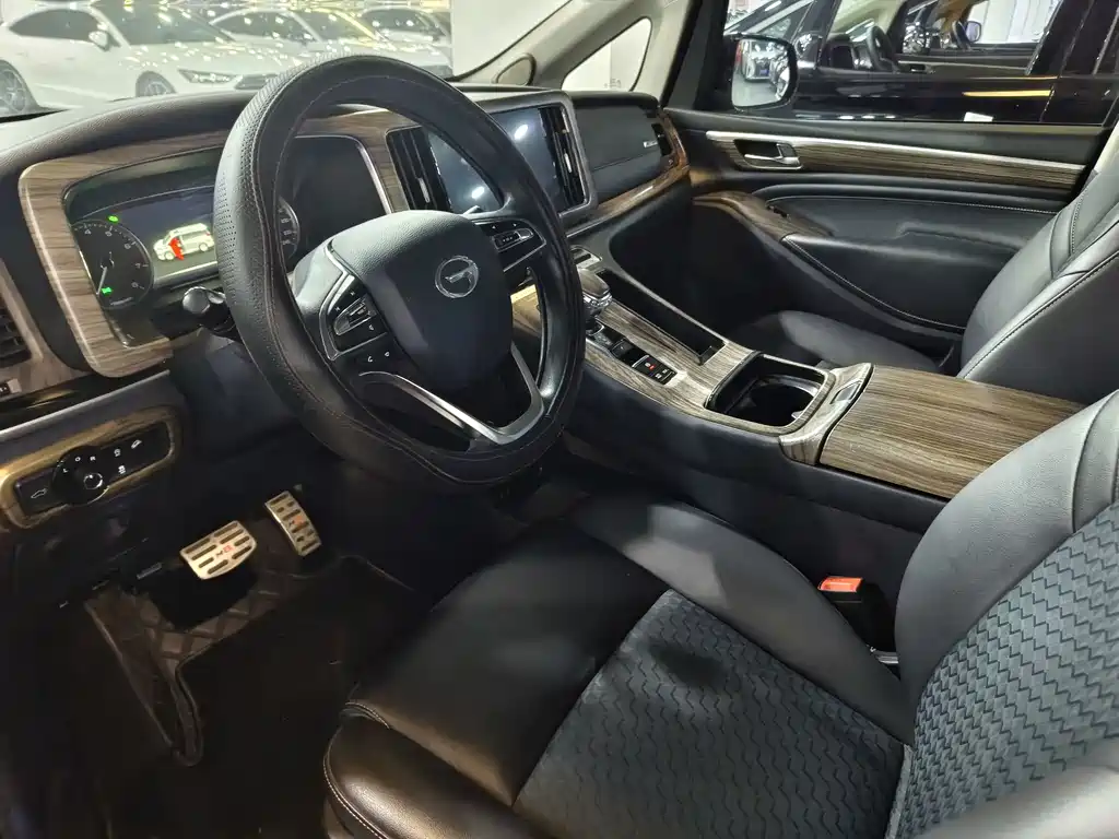 GAC Motor Trumpchi M8 — миниатюра 4