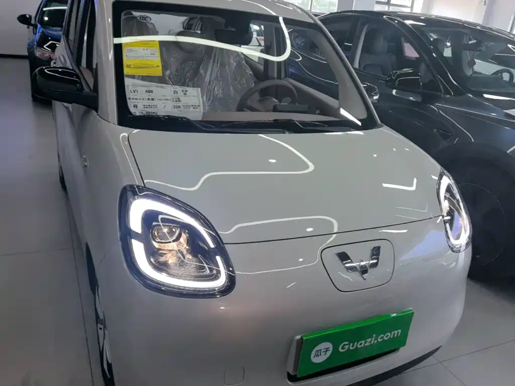 Wuling MINIEV — миниатюра 3