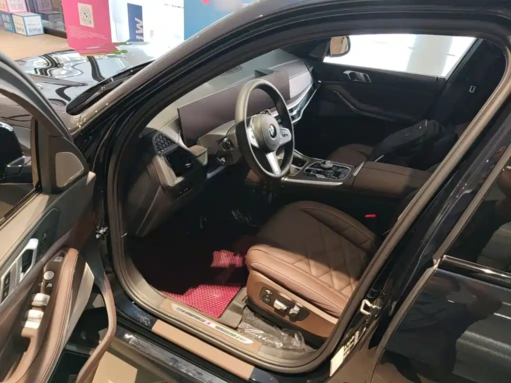 BMW X5 — миниатюра 21