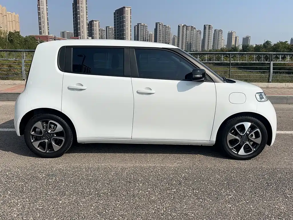 Ora Ora White Cat — миниатюра 6