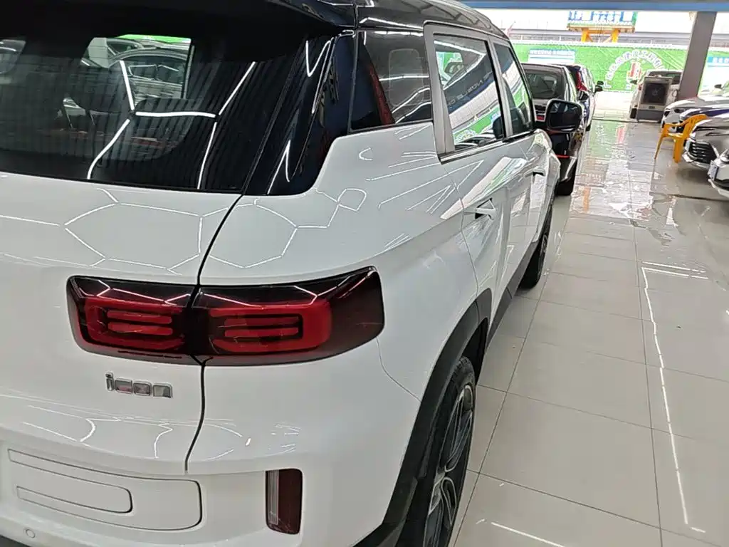 Geely Icon 2020 1.5TD i9 BSG