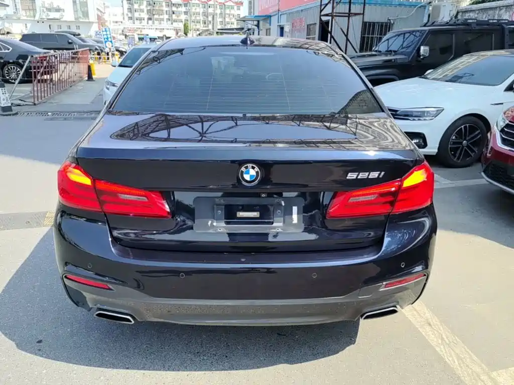 BMW 5 Series (Import) — миниатюра 6