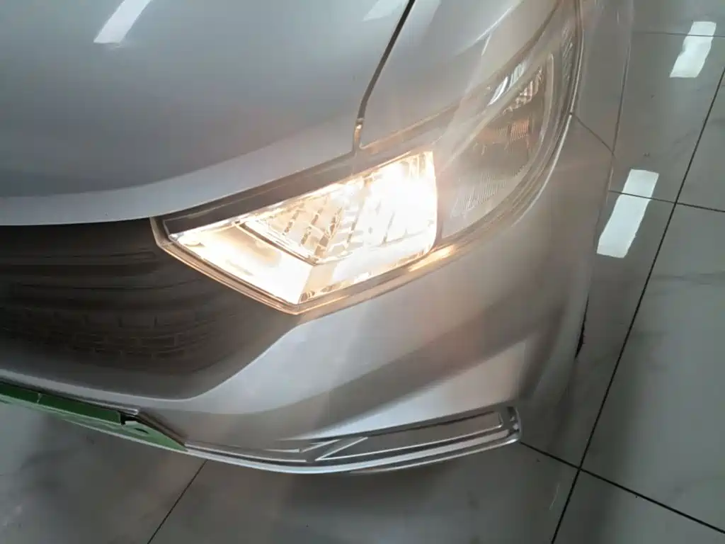 Wuling Hongguang V — миниатюра 24