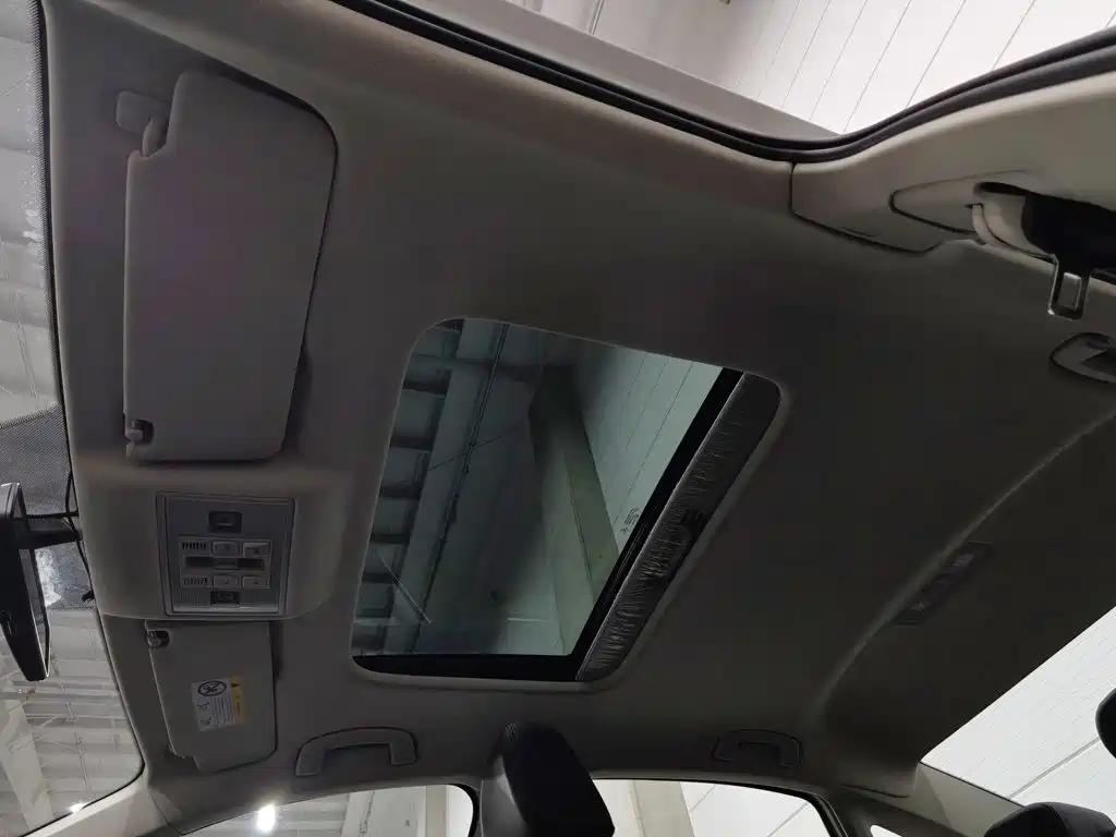 Volkswagen Lavida — миниатюра 14