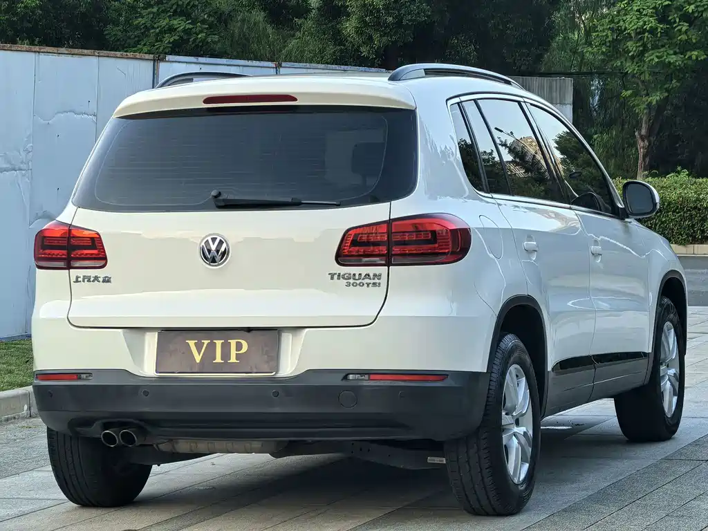 Volkswagen Tiguan — миниатюра 4