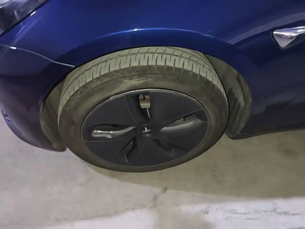 Tesla Model 3 — миниатюра 23