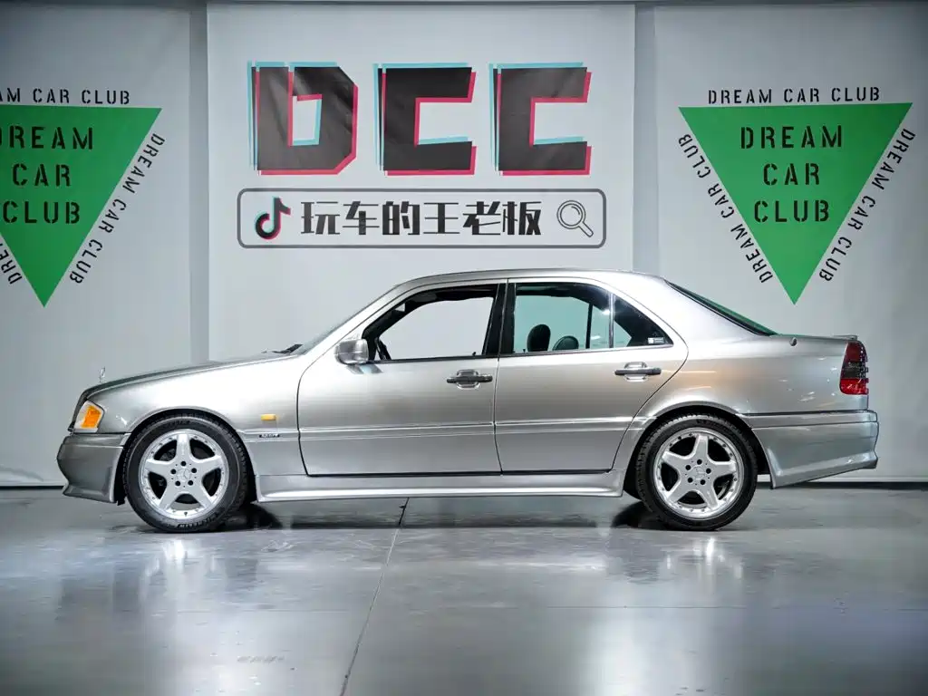 Mercedes-Benz C-Class AMG — миниатюра 47