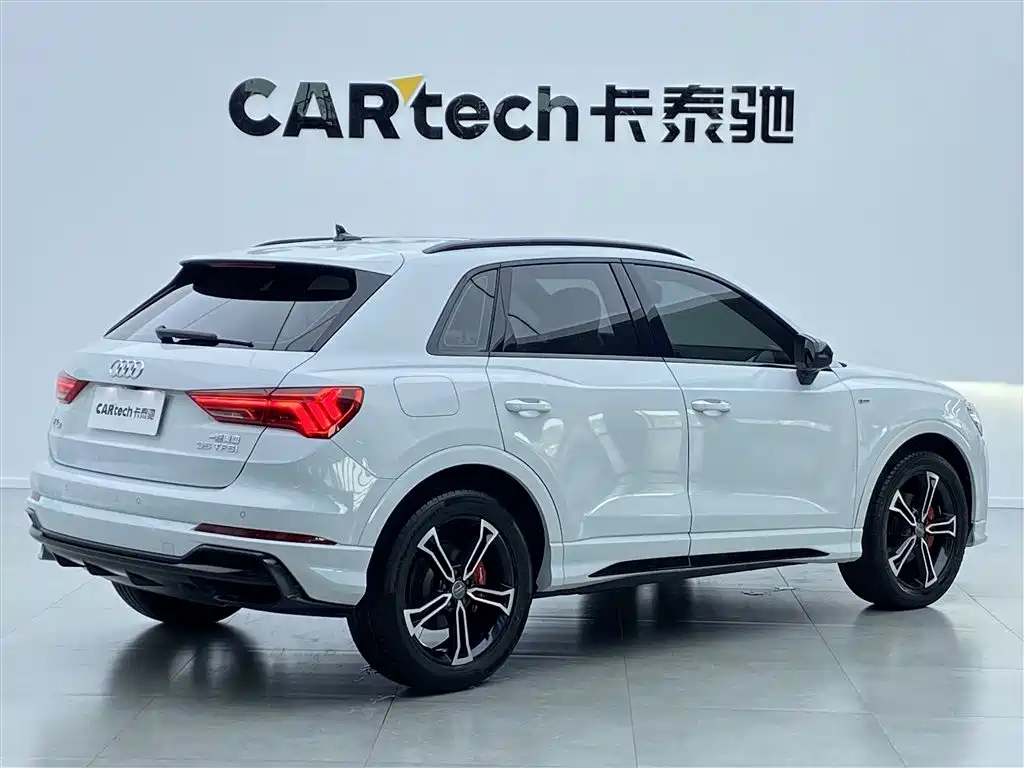 Audi Q3 2021 35 TFSI