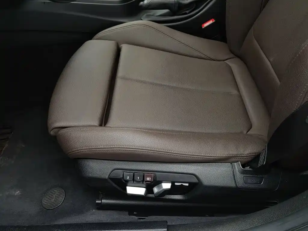 BMW 3 Series — миниатюра 20