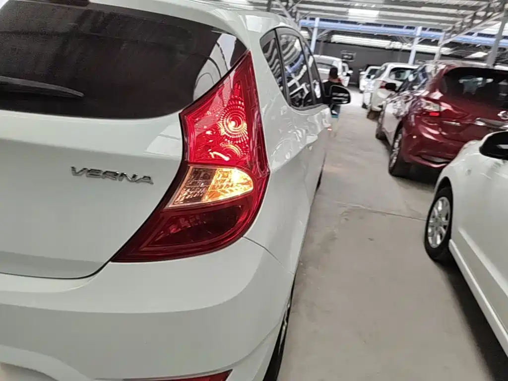 Hyundai Ruiyi — миниатюра 8