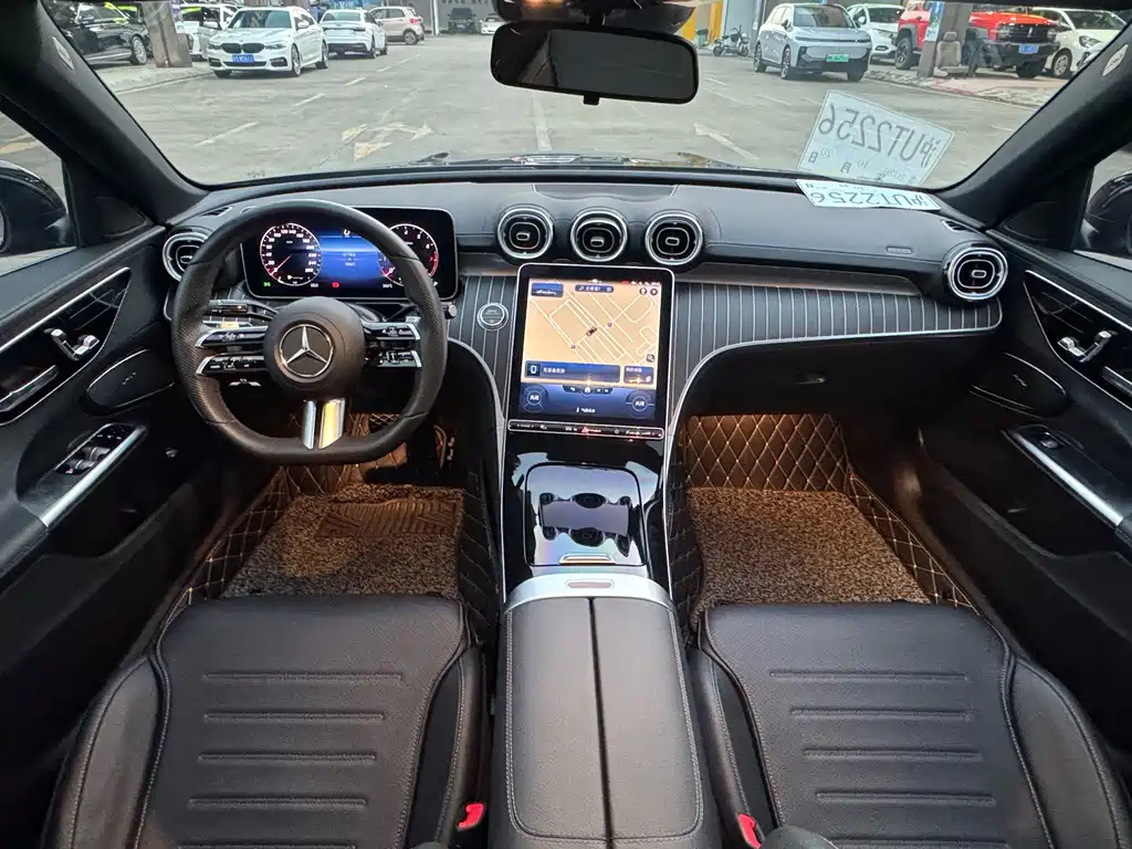 Mercedes-Benz C-Class — миниатюра 7