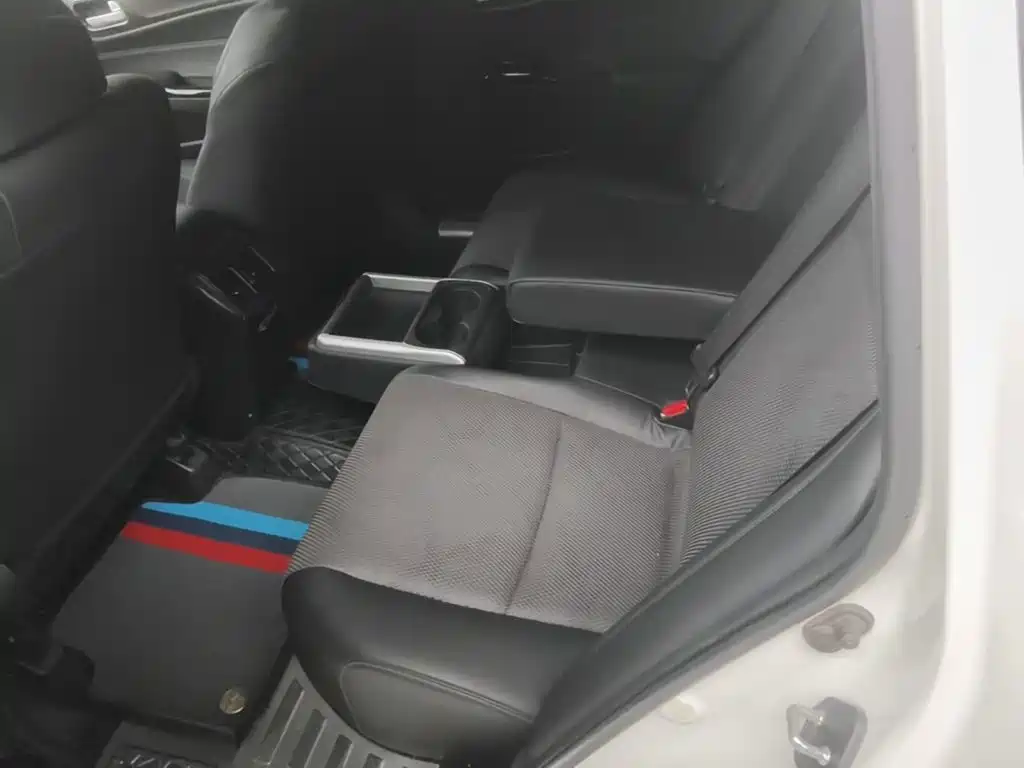 Honda Jade — миниатюра 17