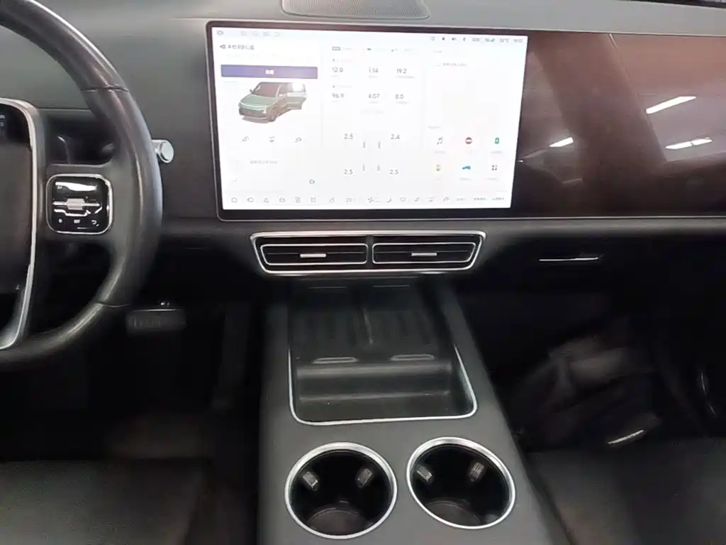 Li Auto Li L9 — миниатюра 13