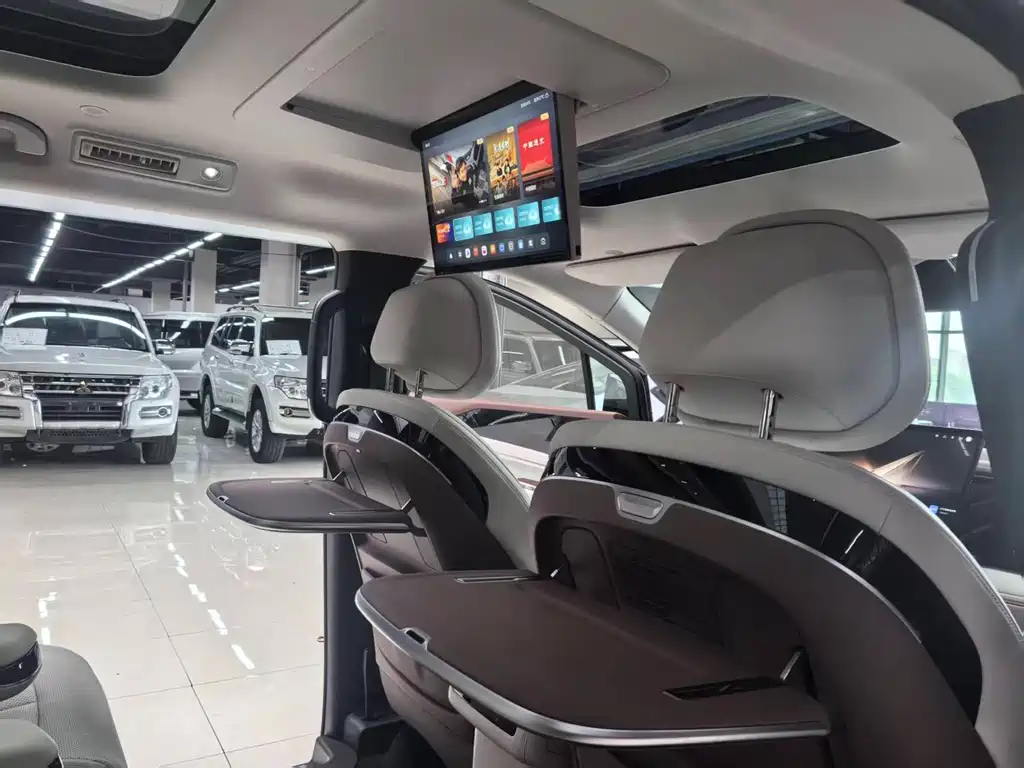 BYD Xia — миниатюра 21