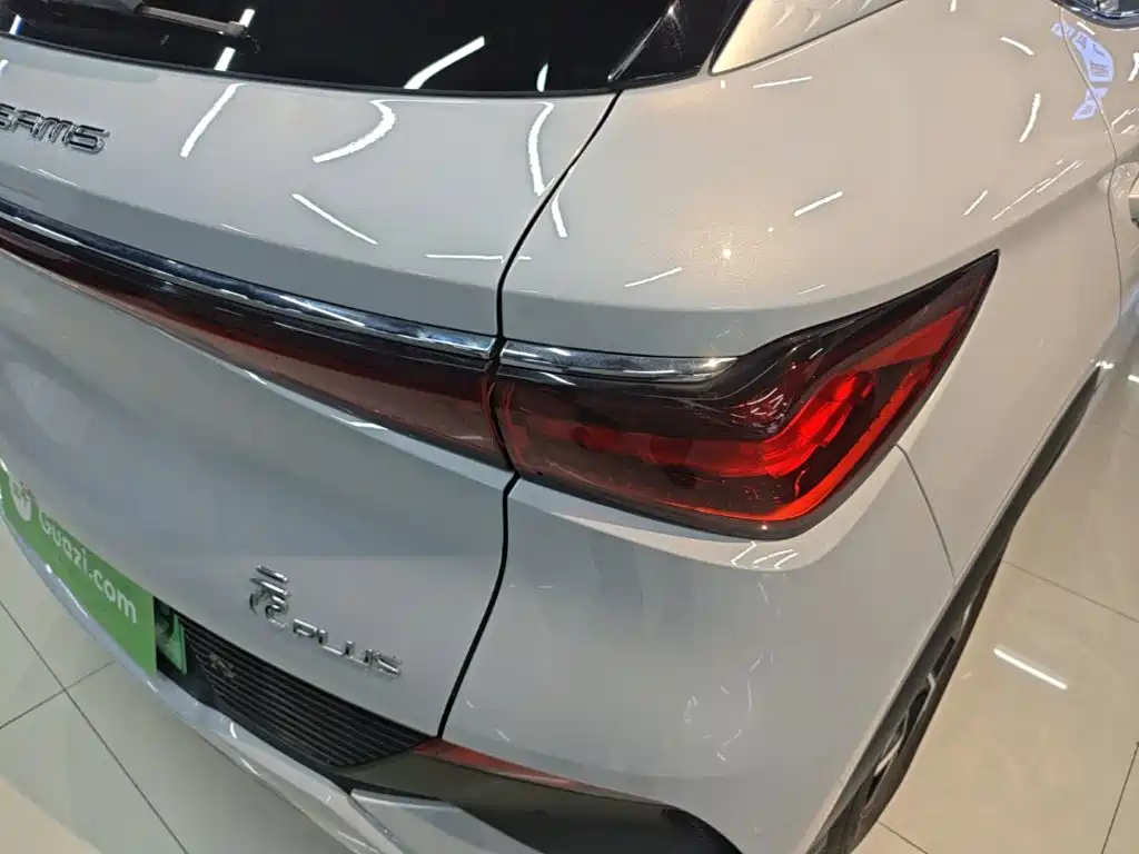 BYD Yuan Plus — миниатюра 8