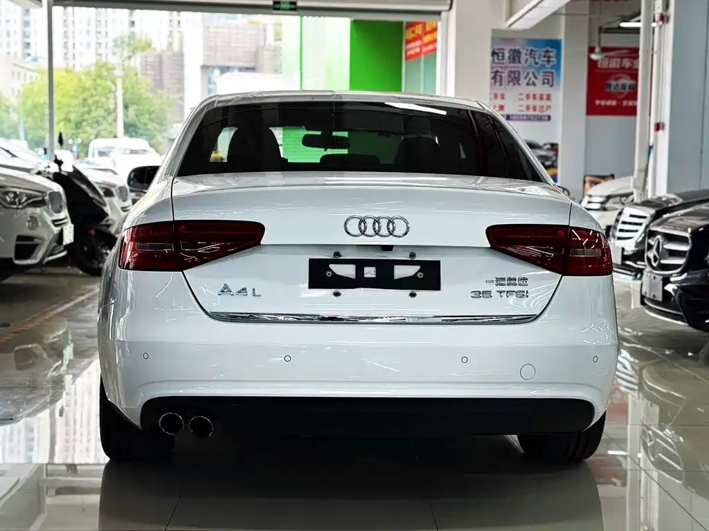 Audi A4L — миниатюра 5