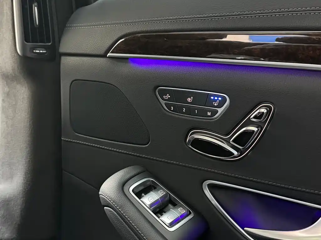 Mercedes-Benz S-Class — миниатюра 16