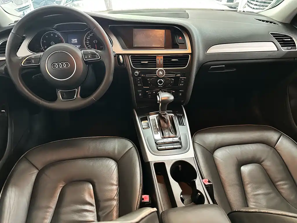 Audi A4L — миниатюра 16