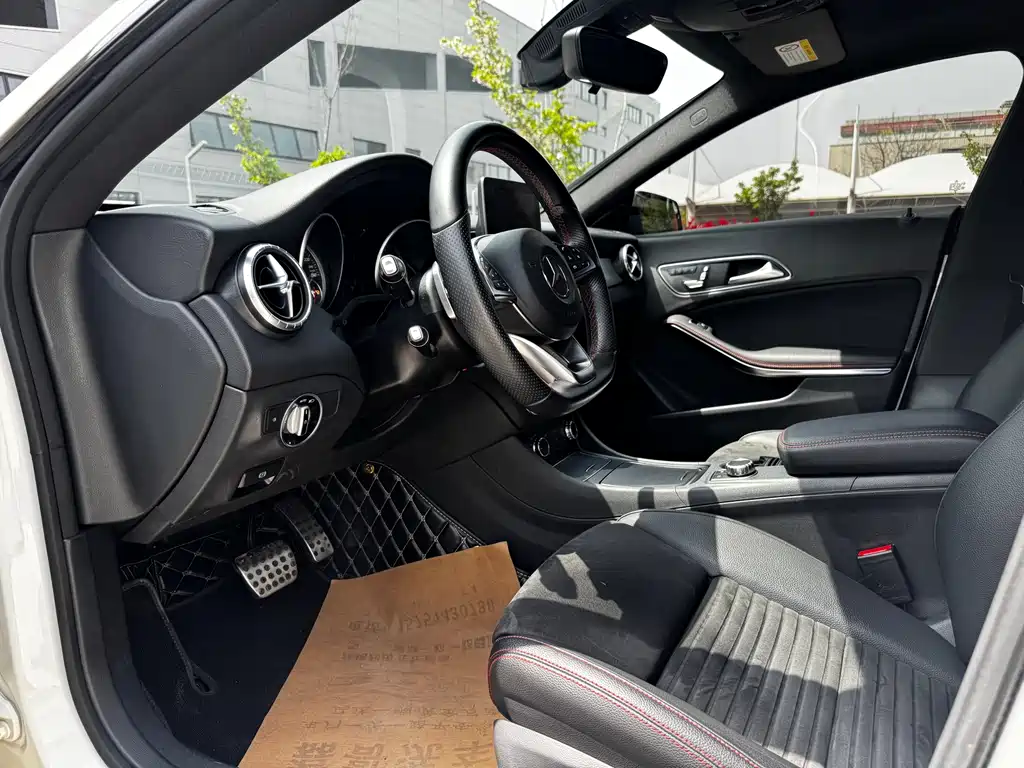 Mercedes-Benz CLA 2017 CLA 220 4MATIC