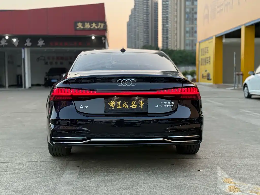 Audi A7L — миниатюра 16