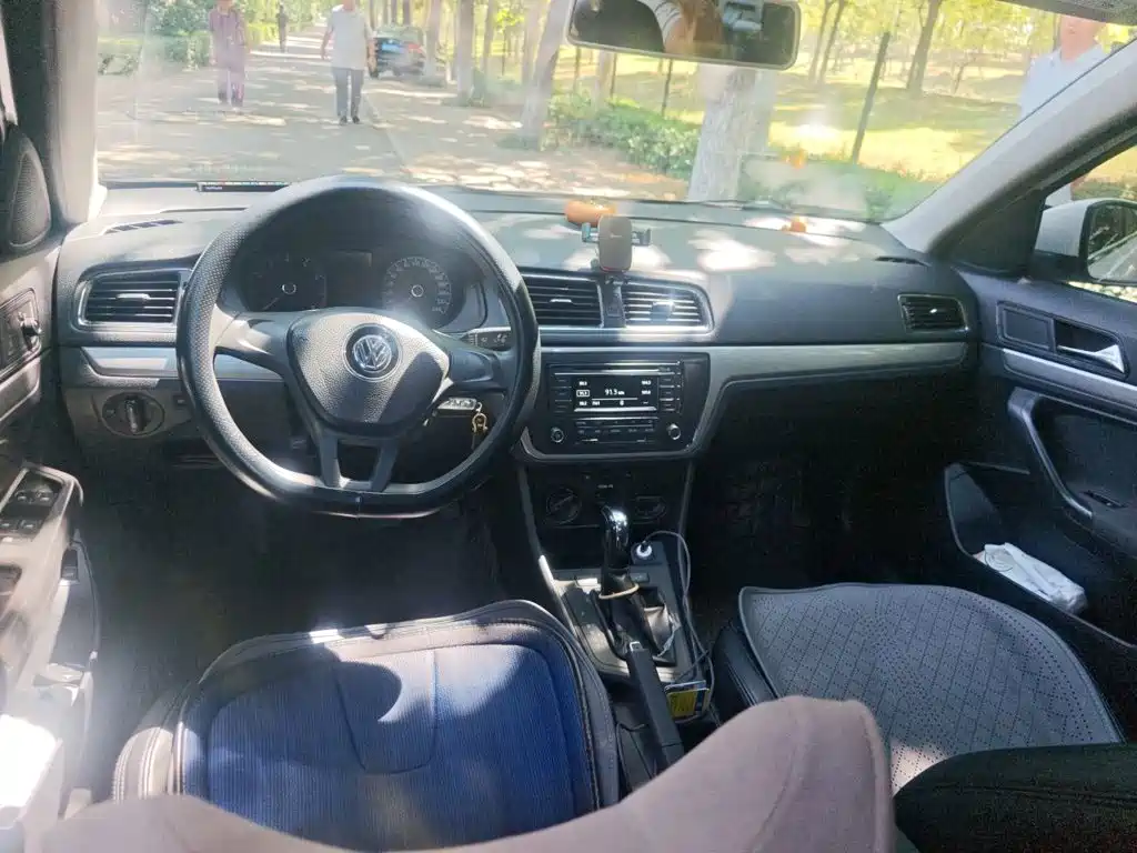 Volkswagen Lavida — миниатюра 13